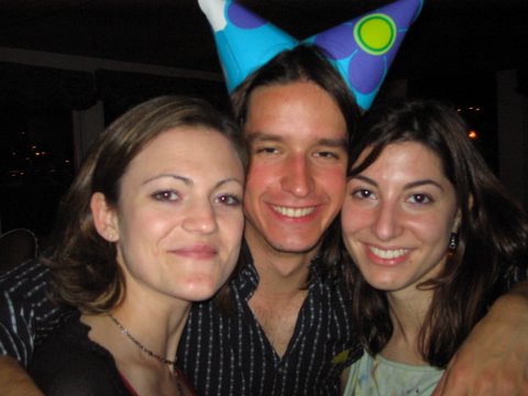 June 11 2005
Elodie, Miguel and Marina
