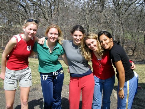 April 9, 2005 Chesterwood Park
Frederike, Me, Noemi, Laura and Carolina
