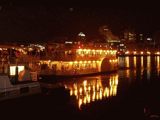 June 11 2005
Party Boat
