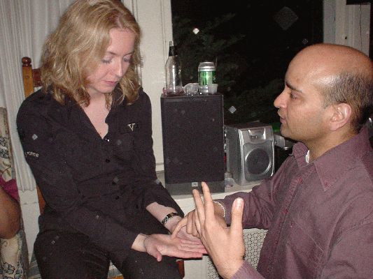 Tanuj reading my hands...
I have a bright future..yes!!!!
