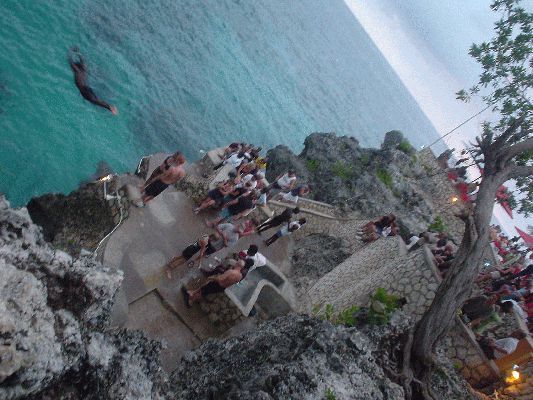 Cliff jumping at Rick's cafe, Negril
