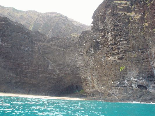 Na Pali Explorer boat tour
KAWAII - August 19- September 3
