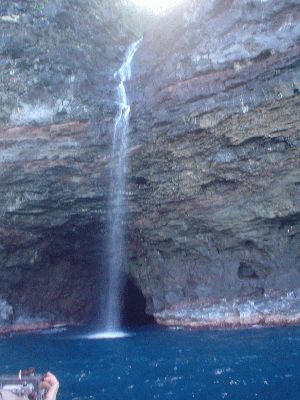 Na Pali Explorer boat tour
KAWAII - August 19- September 3
