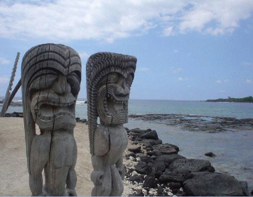 Standing guard at Pu'uhonua O Hanaunau
The Big Island - August 19- September 3
