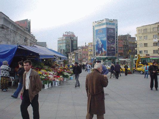 Istanbul Dec 30, 2004
Taksim
