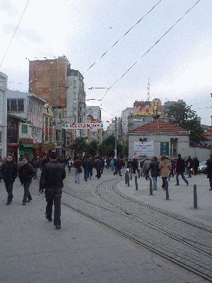 Istanbul Dec 30, 2004
Taksim
