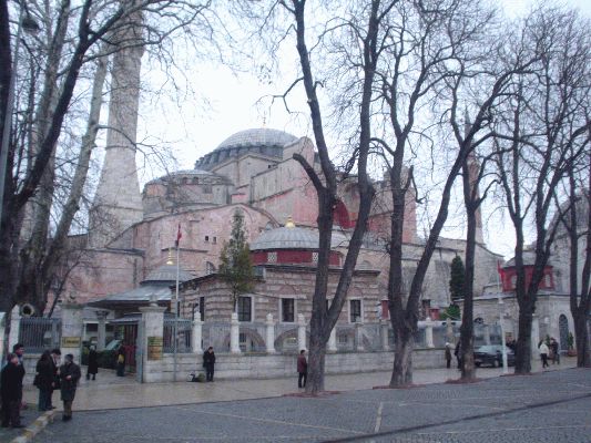 Istanbul Dec 31, 2004
