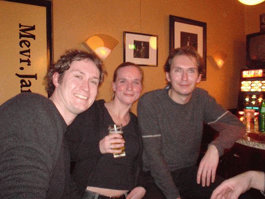 Jansen & Janssen Enschede, Jan 6, 2004
Bob, Eveline and Marc
