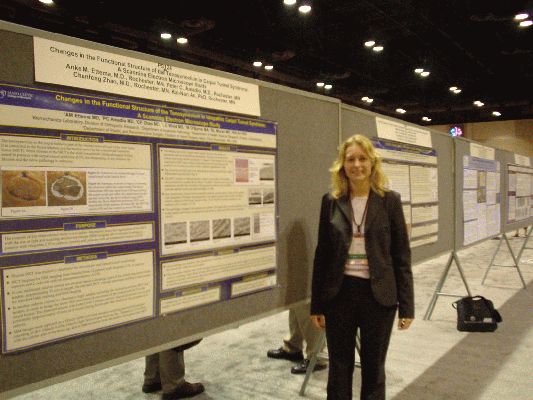 Sept 21-25 2005 ASSH meeting
Me and my SEM poster
Keywords: Anke Ettema