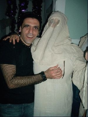 October 30, 2004 Haloween at Jennifer's Castle
Wissam and Pedro
