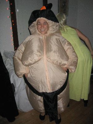 October 30, 2004 Haloween at Jennifer's Castle
Sumo Becky! 
