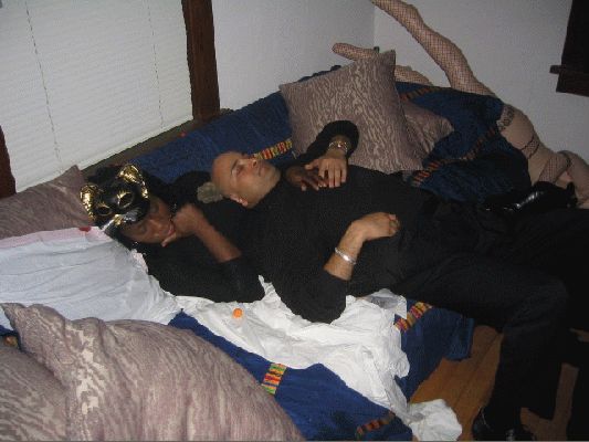 October 30, 2004 Haloween at Jennifer's Castle
Tanuj and Ve
