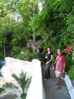 Around the Acropolis
Marc, Marion and Erwin

