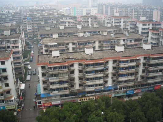 Street in Ningbo from my brothers apartment

