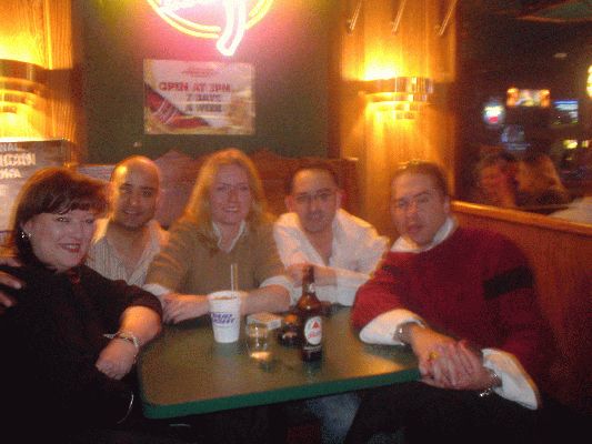 March 27, 2005
Cynthia, Tanuj, Me, Alessandro and Antonio n Kathies Pub
