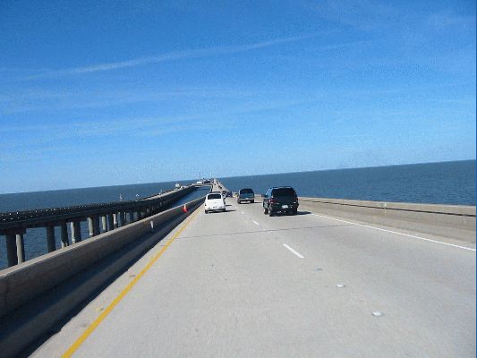 The longest bridge in the world, The Lake Pontchartrain Causeway ( 38.422 km)
